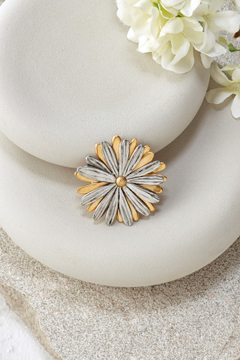 Sunpetal Pin